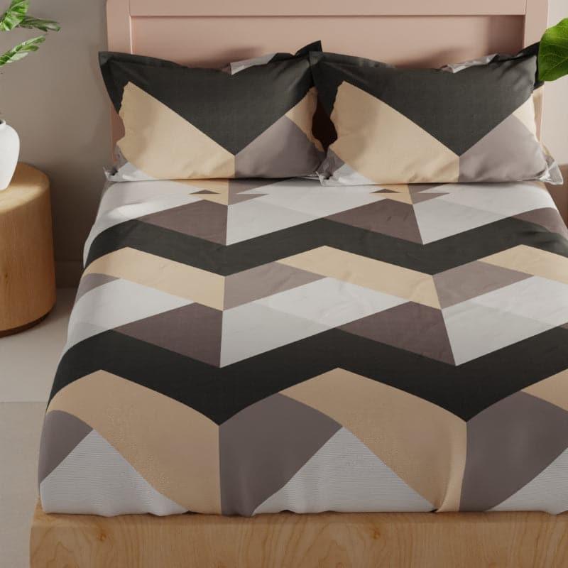 Buy Merio Geometric Bedsheet Bedsheets from Vaaree