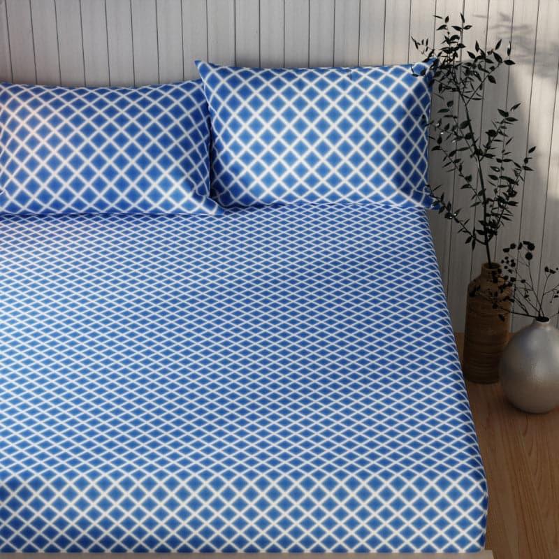 Buy Rovaz Checkered Bedsheet - Blue Bedsheets from Vaaree