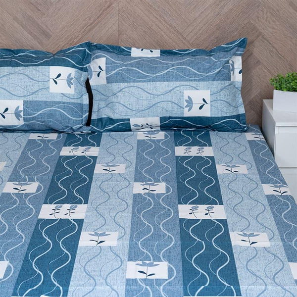 Buy Shirava Wavy Bedsheet - Blue Bedsheets from Vaaree