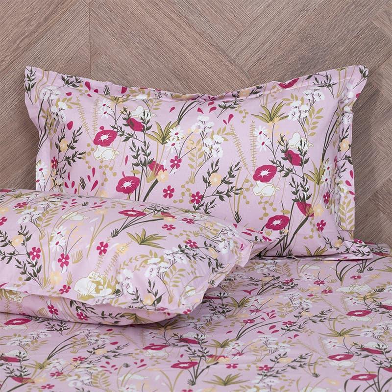 Buy Shitha Floral Bedsheet - Pink Bedsheets from Vaaree