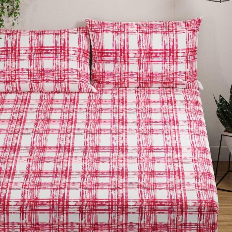 Buy Stellara Striped Bedsheet - Pink Bedsheets from Vaaree