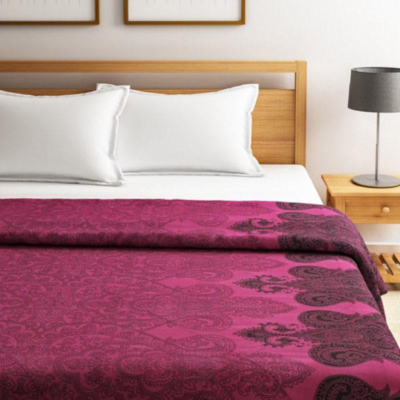 Buy Usara Ethnic Bedsheet Bedsheets from Vaaree