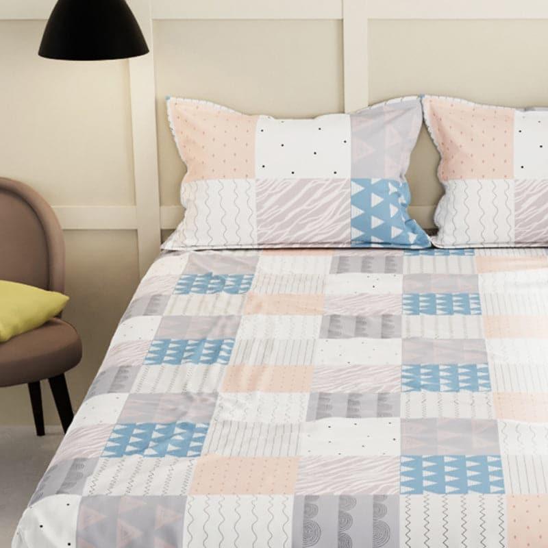 Buy Yuolo Grided Bedsheet Bedsheets from Vaaree