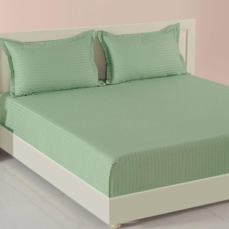 Buy Aamodh Solid Bedsheet - Green Bedsheets from Vaaree