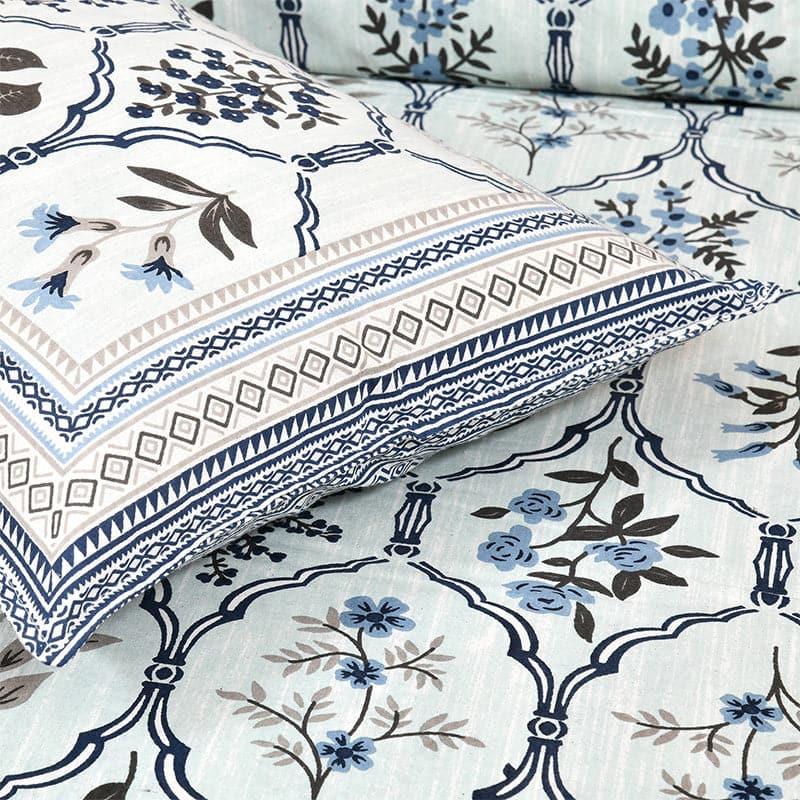 Buy Aarsha Floral Bedsheet - Blue Bedsheets from Vaaree