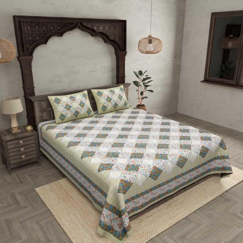 Buy Aditri Floral Printed Bedsheet - Pink Bedsheets from Vaaree