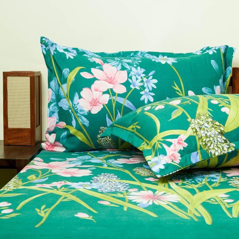 Buy Ailana Floral Bedsheet Bedsheets from Vaaree