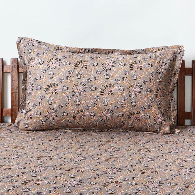 Buy Anahita Ethnic Bedsheet - Brown Bedsheets from Vaaree