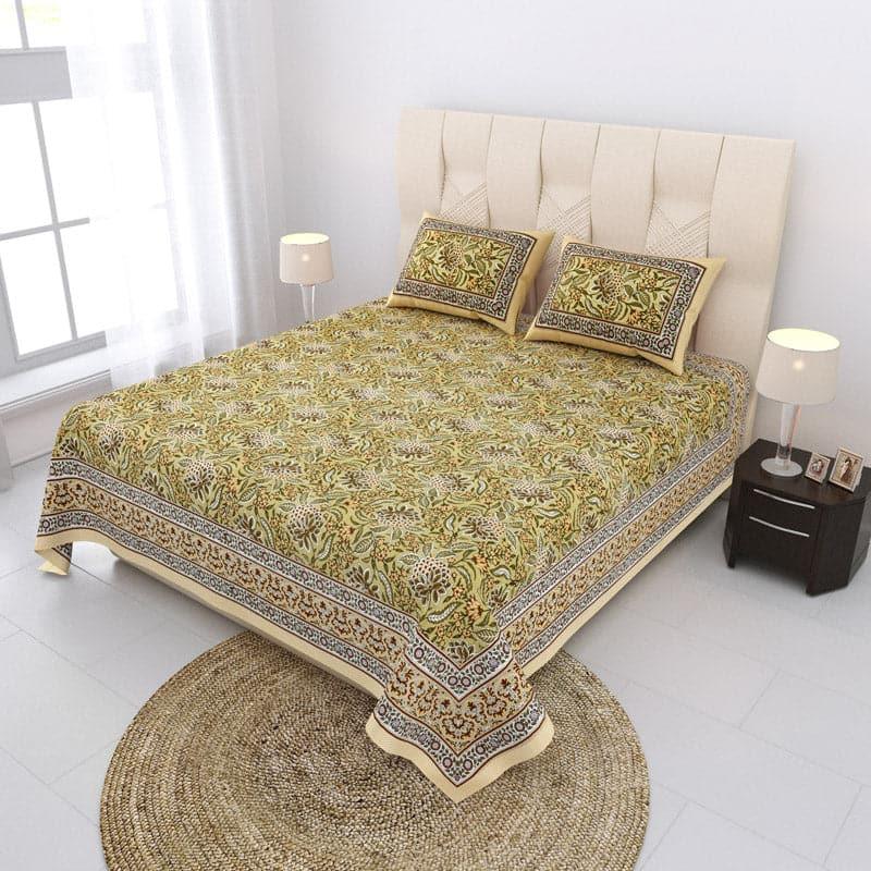 Buy Astrid Printed Bedsheet - Green Bedsheets from Vaaree