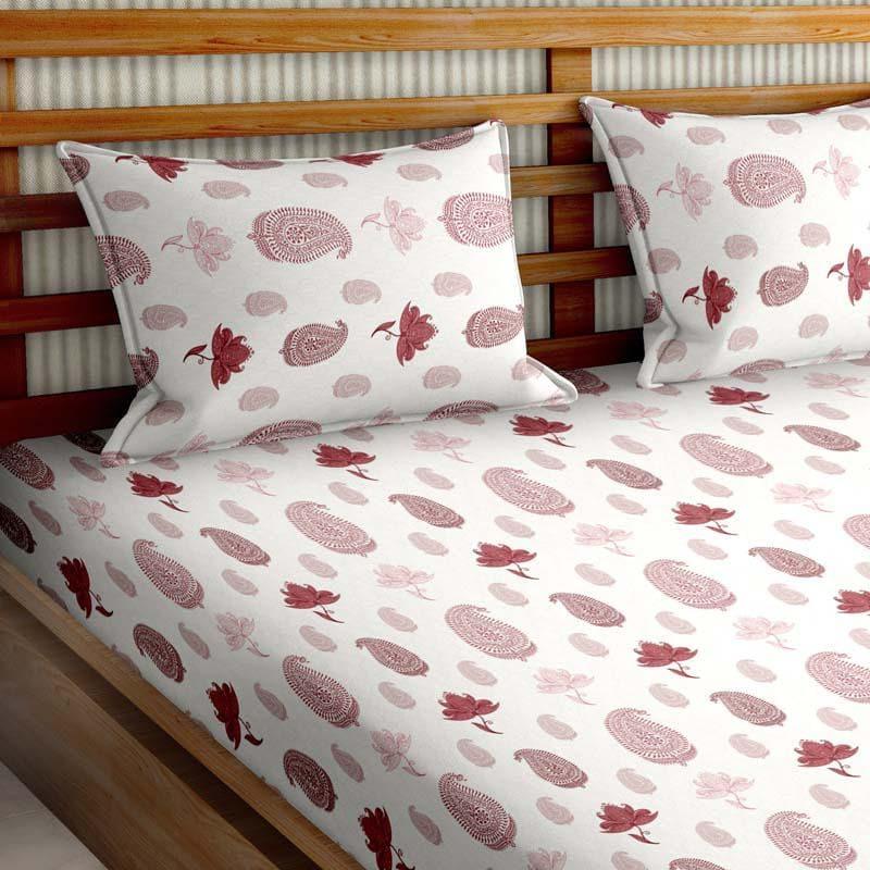 Buy Bagru Print Bedsheet - Red Bedsheets from Vaaree