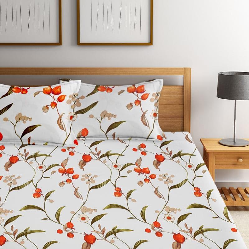 Buy Berry Blossom Bedsheet Bedsheets from Vaaree