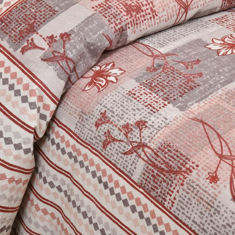 Buy Bloomsie Checkers Bedsheet - Pink Bedsheets from Vaaree