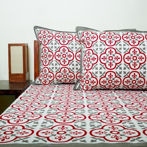 Buy Chaitali Printed Bedsheet - Black Bedsheets from Vaaree