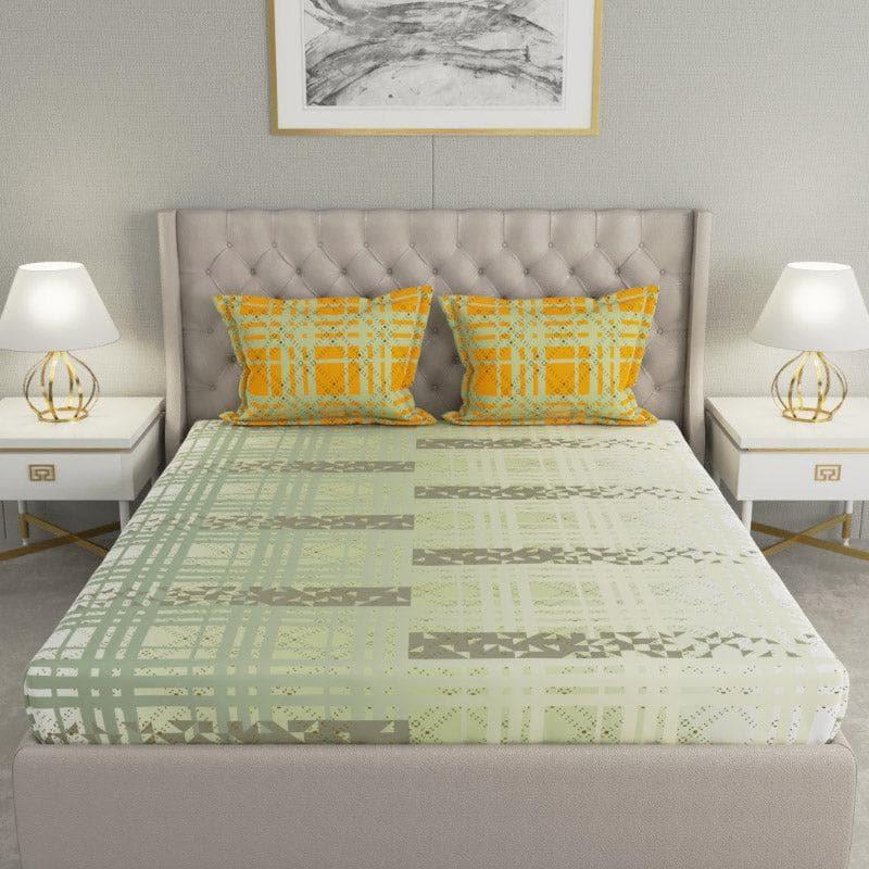 Buy Checkered Cart Bedsheet - Green Bedsheets from Vaaree