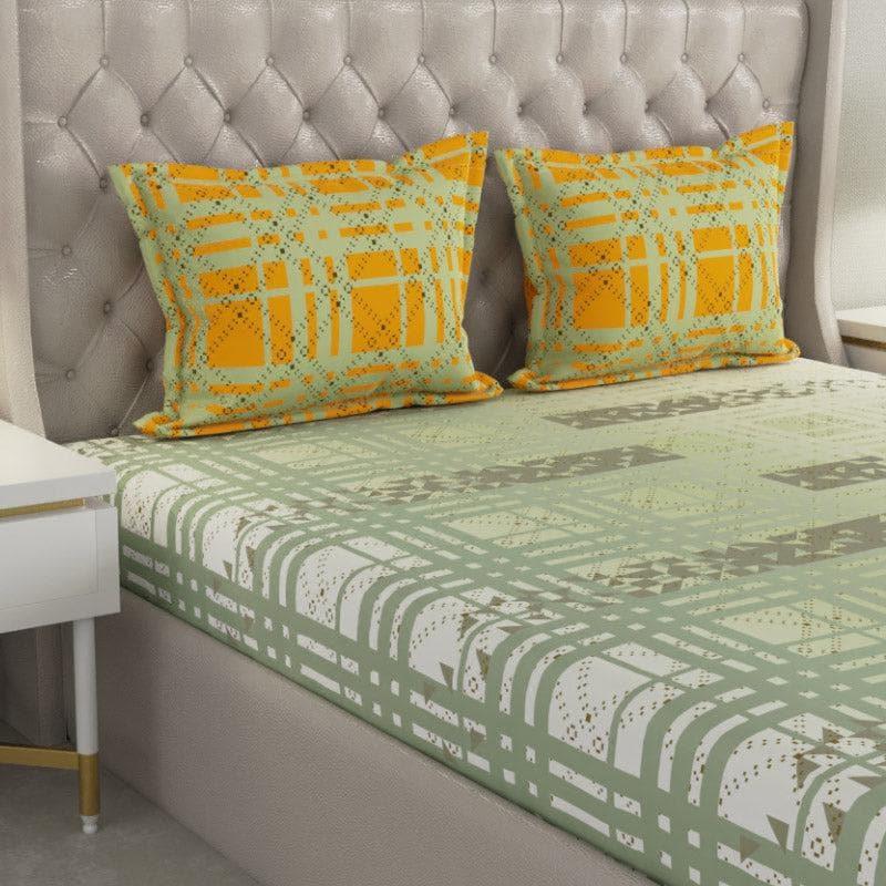 Buy Checkered Cart Bedsheet - Green Bedsheets from Vaaree