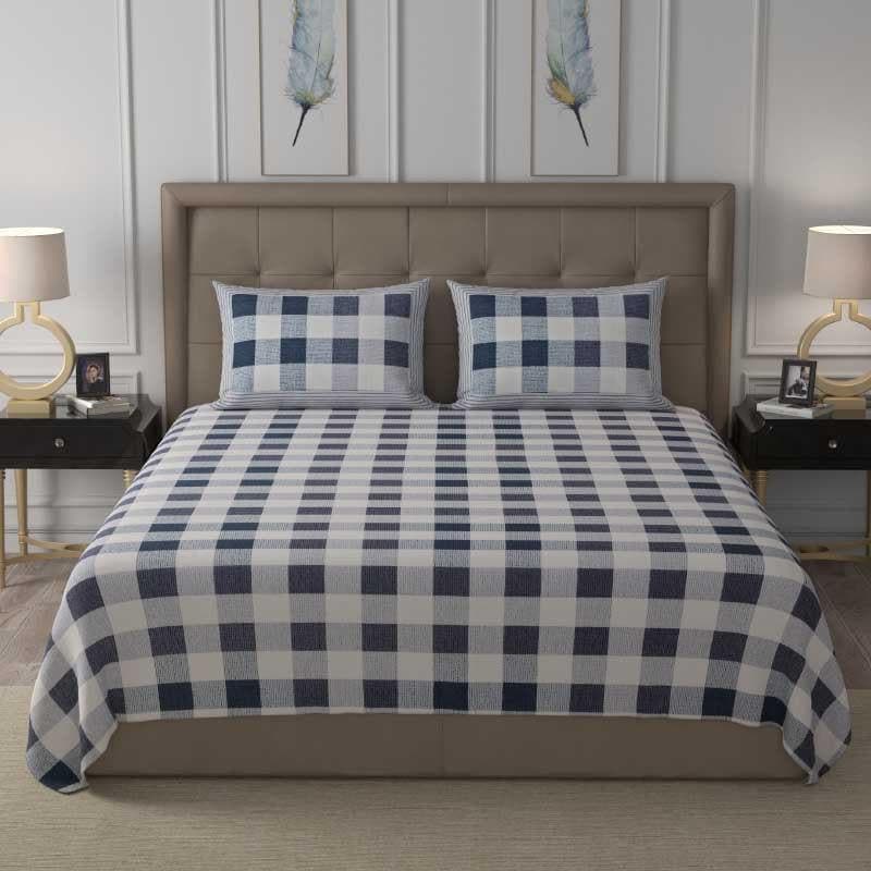 Buy Checko Checko Bedsheet Bedsheets from Vaaree