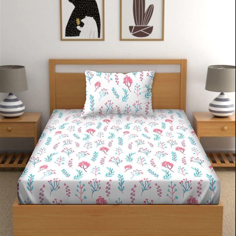 Buy Chroma Bedsheet Combo Bedsheets from Vaaree