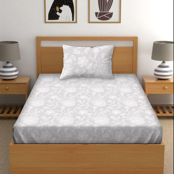 Buy Dagmara Bedsheet Combo Bedsheets from Vaaree