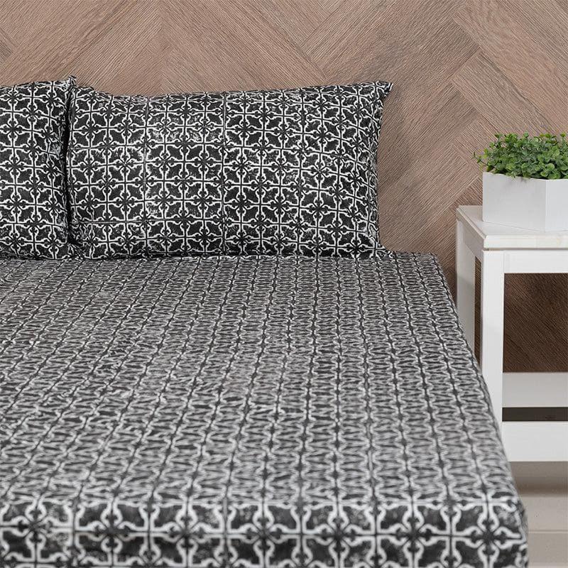 Buy Estheva Ethnic Printed Bedsheet - Black Bedsheets from Vaaree