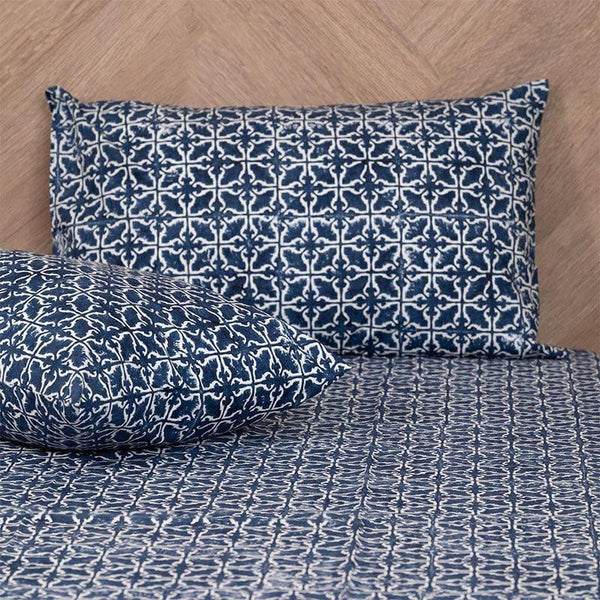 Buy Estheva Ethnic Printed Bedsheet - Blue Bedsheets from Vaaree