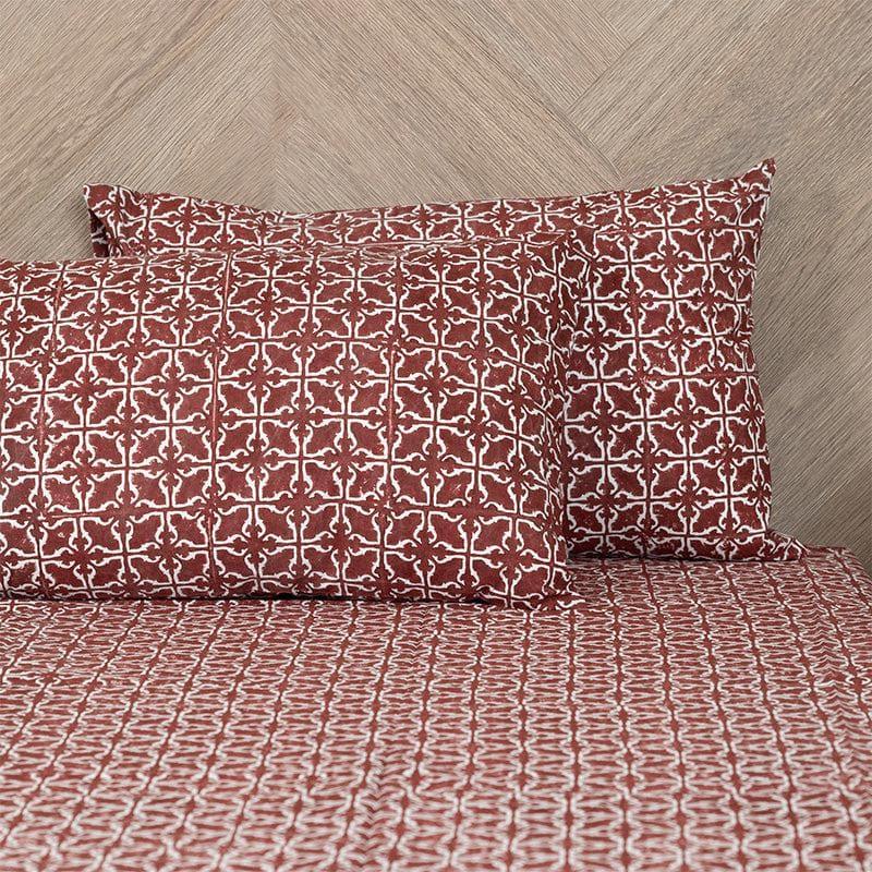 Buy Estheva Ethnic Printed Bedsheet - Maroon Bedsheets from Vaaree