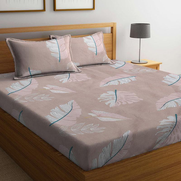 Buy Feather Flow Bedsheet Bedsheets from Vaaree