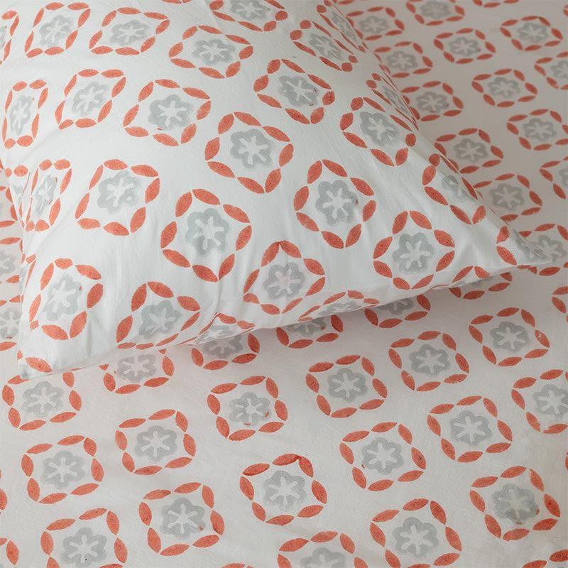 Bedsheets - Floral Grid Ethnic Bedsheet