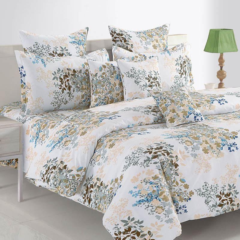 Buy Flower Cluster Bedsheet Bedsheets from Vaaree