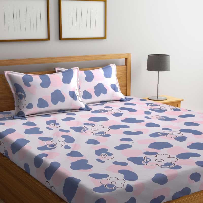 Buy Flower Patch Printed Bedsheet Bedsheets from Vaaree