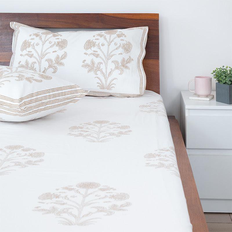 Buy Gaatha Floral Bedsheet - Beige Bedsheets from Vaaree