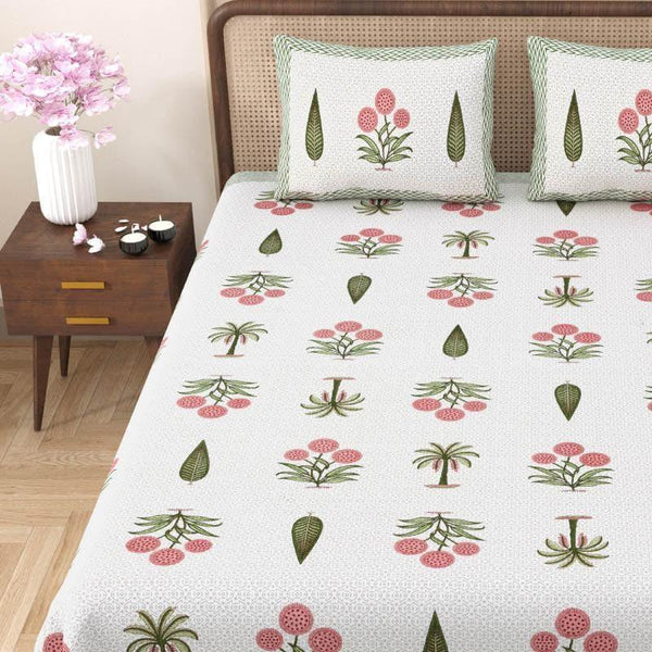 Buy Gianni Printed Bedsheet - Green Bedsheets from Vaaree