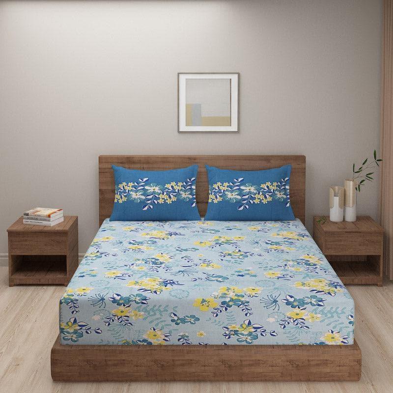 Buy Guldasta Floral Bedsheet Bedsheets from Vaaree