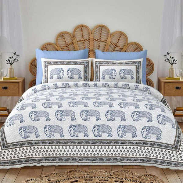 Buy Hasthak Printed Bedsheet - Blue Bedsheets from Vaaree