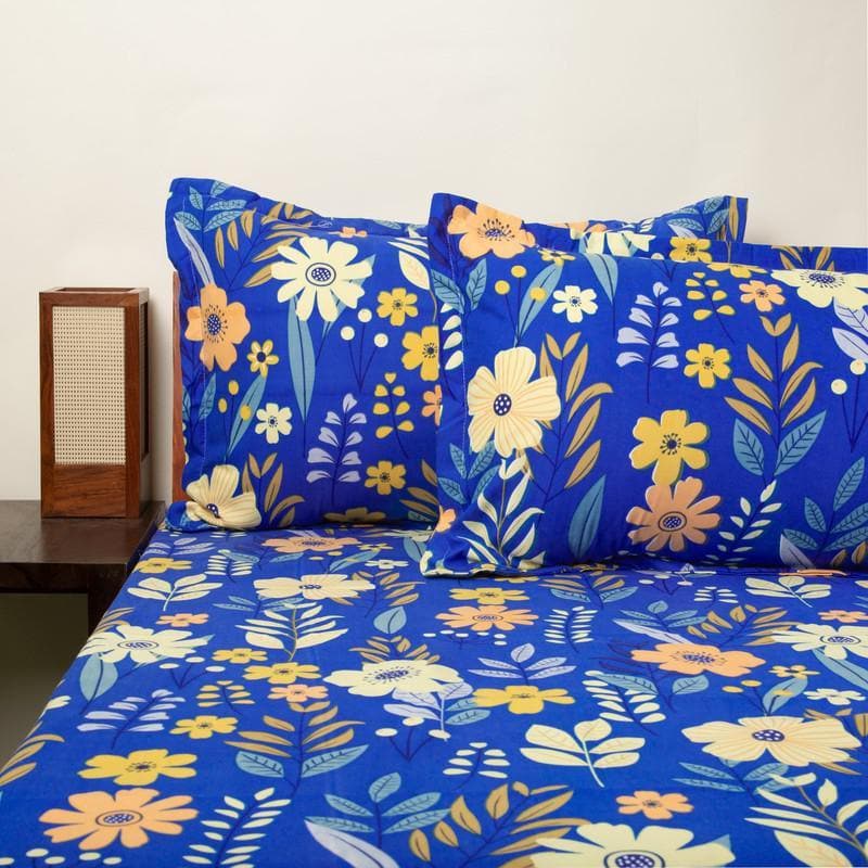 Buy Hawaii Island Bedsheet - Blue Bedsheets from Vaaree