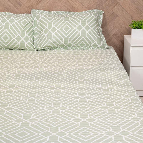 Buy Helga Hume Bedsheet - Green Bedsheets from Vaaree