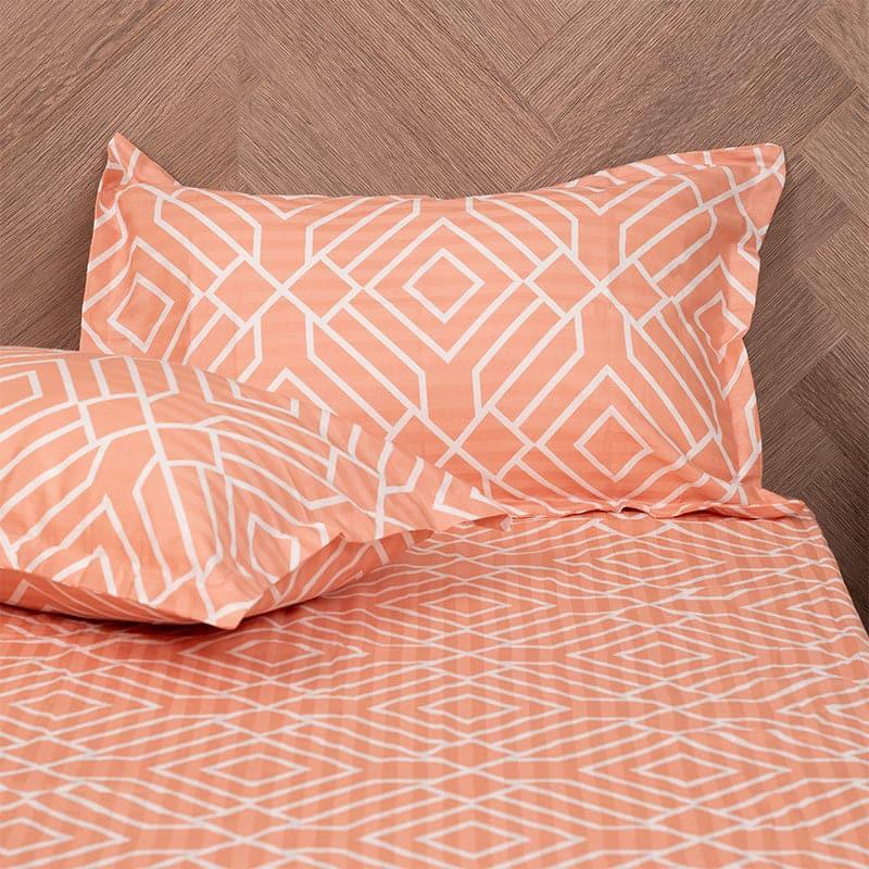 Buy Helga Hume Bedsheet - Rust Bedsheets from Vaaree