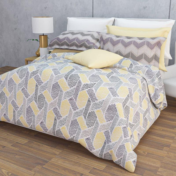 Buy Hexa-Way Geometric Bedsheet Bedsheets from Vaaree