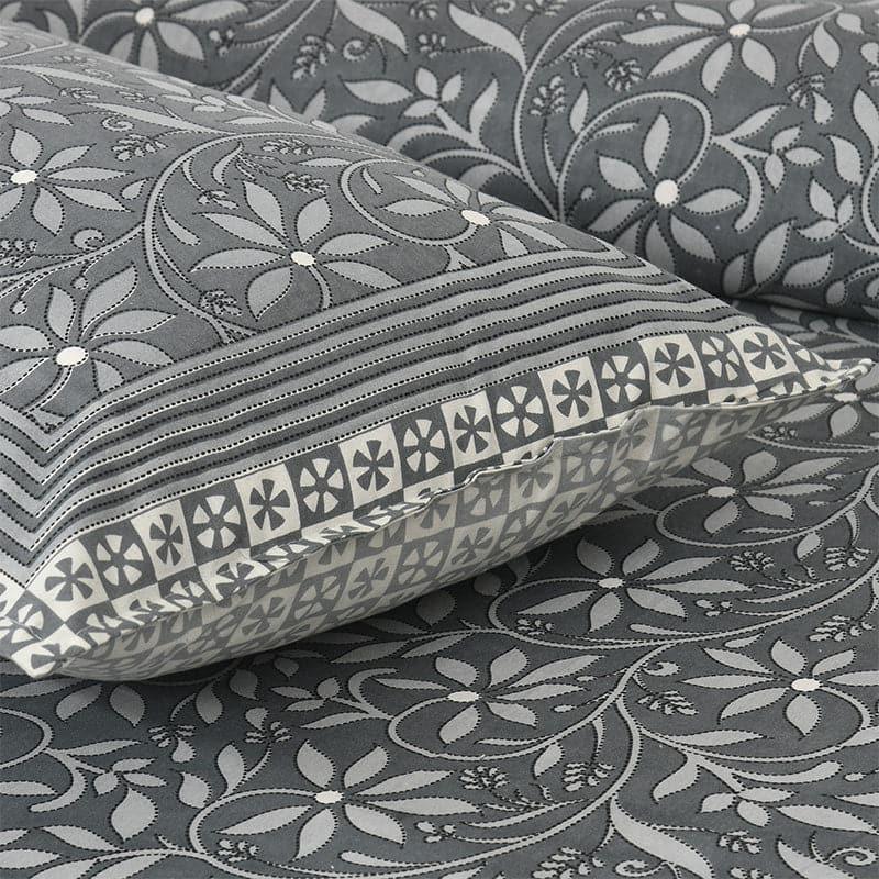 Buy Ivsara Floral Bedsheet - Grey Bedsheets from Vaaree