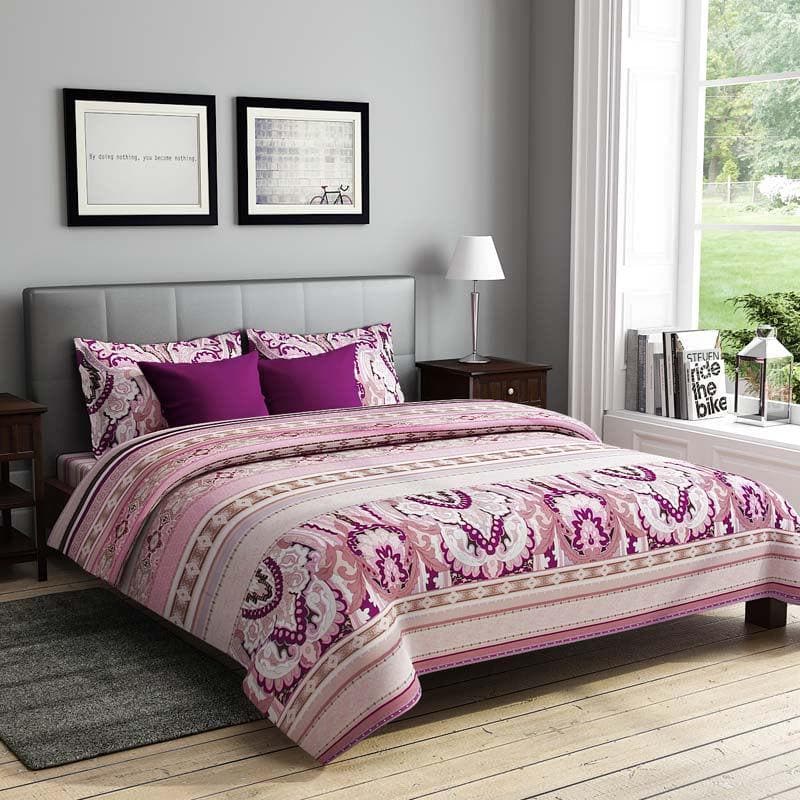 Buy Jasn-E-Evara Bedsheet Bedsheets from Vaaree