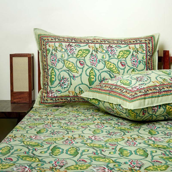 Bedsheets - Jewelina Floral Printed Bedsheet - Light Green