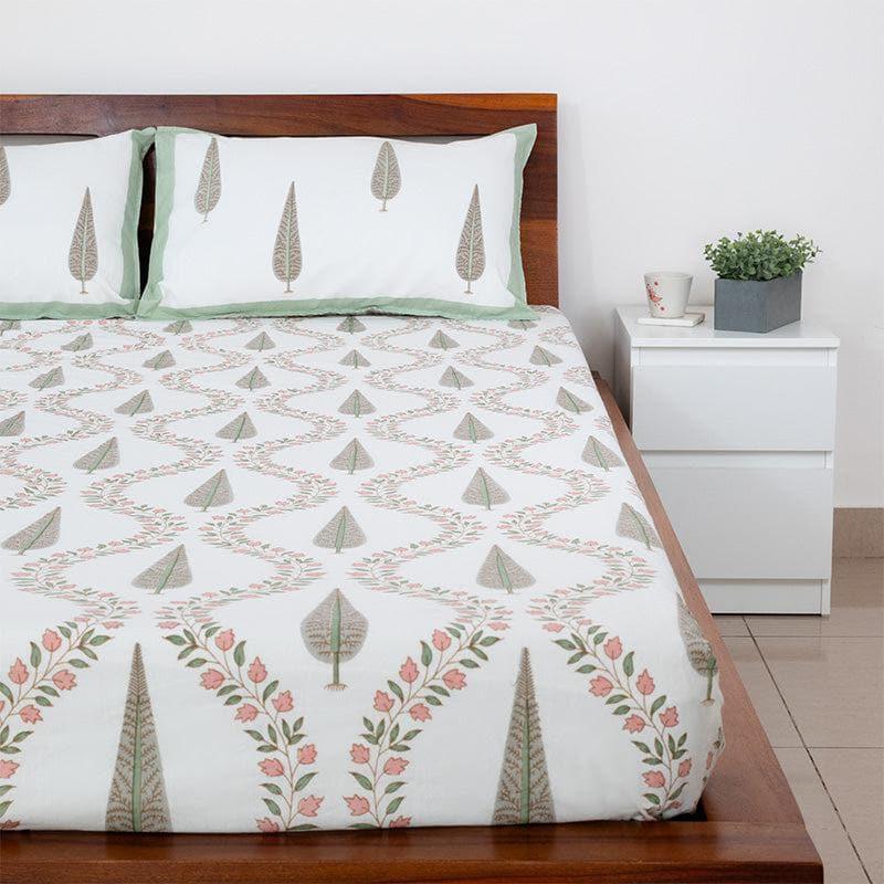 Buy Kalpa Block Printed Bedsheet - Green Bedsheets from Vaaree