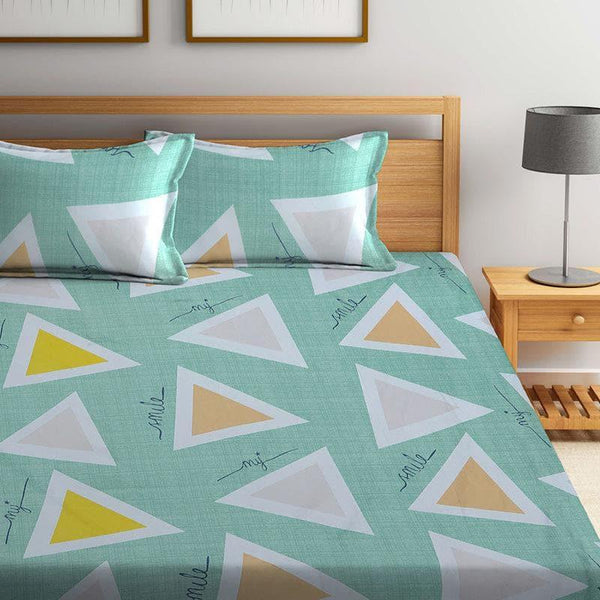 Buy Kani Geometric Bedsheet - Teal Bedsheets from Vaaree