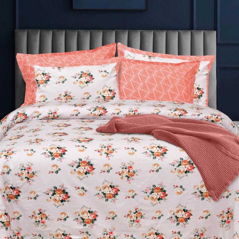 Buy Kesa Floral Bouquet Bedsheet - Peach Bedsheets from Vaaree