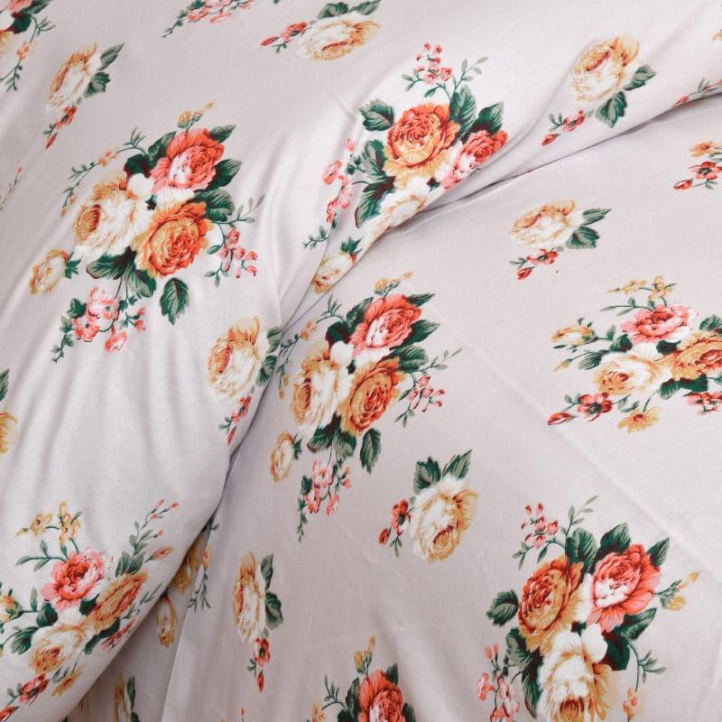 Buy Kesa Floral Bouquet Bedsheet - Peach Bedsheets from Vaaree