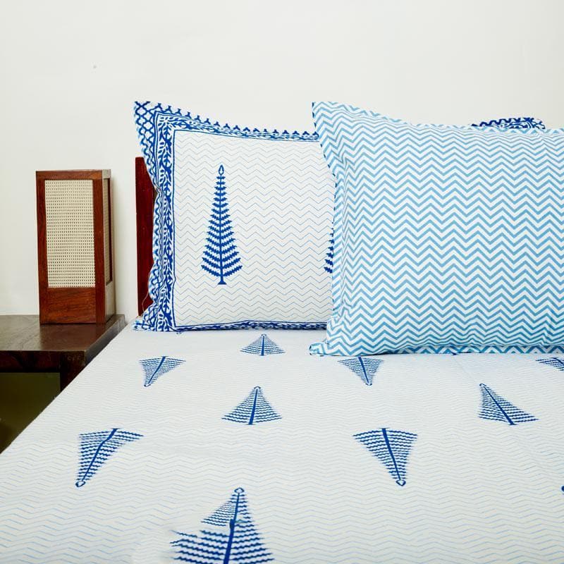 Buy Khushi Printed Bedsheet - Blue Bedsheets from Vaaree