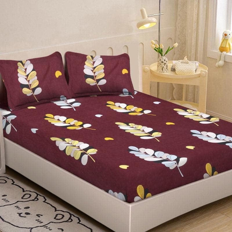 Buy Leaf Zina Printed Bedsheet - Maroon Bedsheets from Vaaree