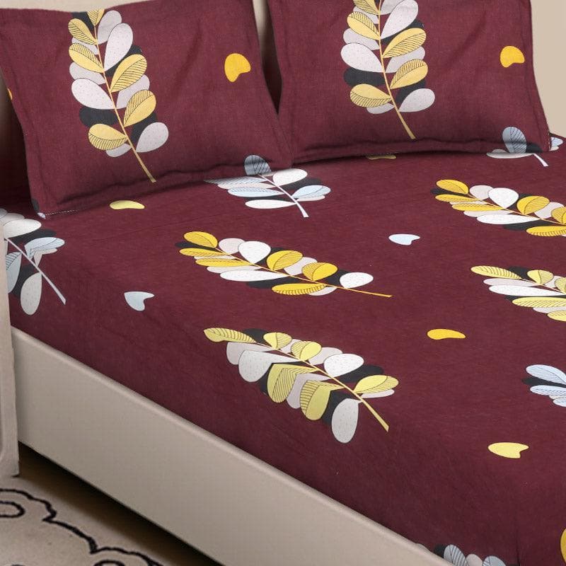 Buy Leaf Zina Printed Bedsheet - Maroon Bedsheets from Vaaree