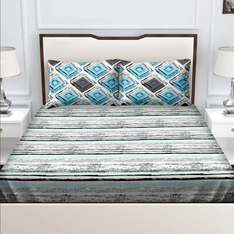 Buy Lovina Striped Bedsheet - Blue Bedsheets from Vaaree