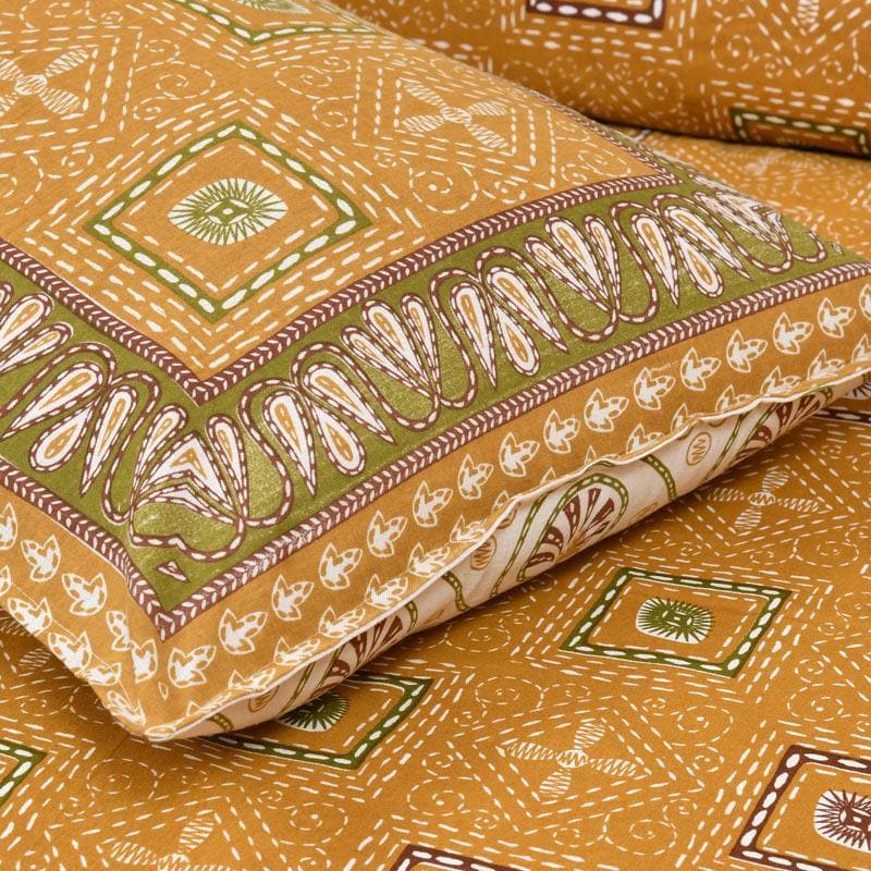 Buy Lyra Printed Bedsheet - Yellow Bedsheets from Vaaree