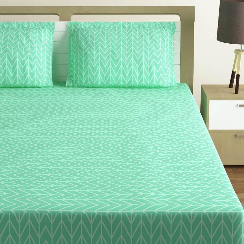 Buy Madonna Printed Bedsheet - Turquoise Bedsheets from Vaaree